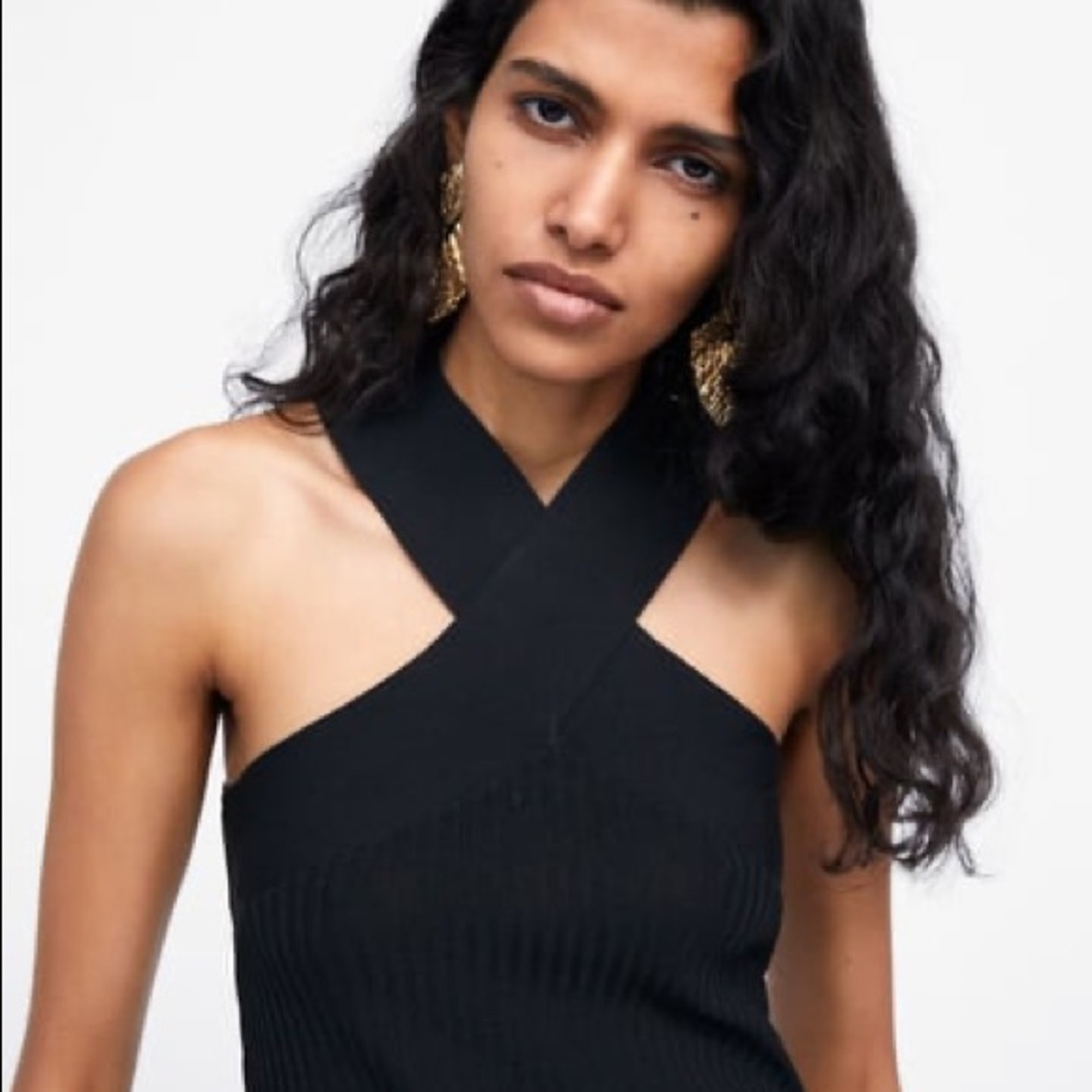 ZARA Black Wrap Neckline Ribbed Knit Top. Size Small 🖤